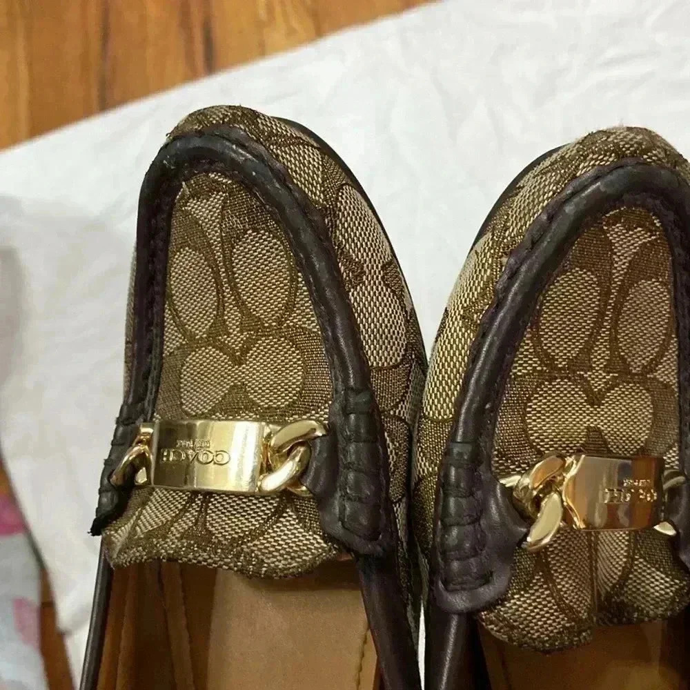 COACH WO SIZE 7.5 SLIP ON LOAFER SHOES BROWN GOLD COACH ACCENT GOOD CONDITION - Picture 13 of 14